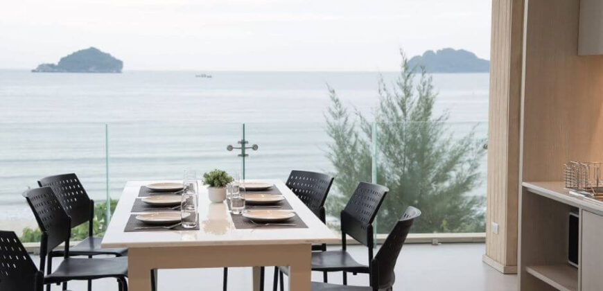 Beachfront Luxury Home Hua Hin
