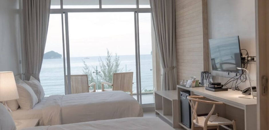 Beachfront Luxury Home Hua Hin