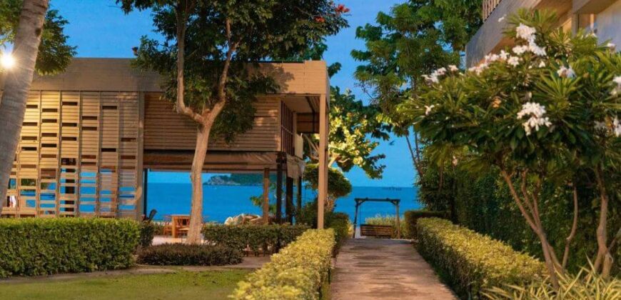 Beachfront Luxury Home Hua Hin