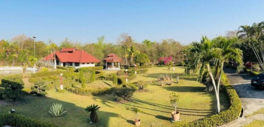 House for Rent 4 bedroom San Kamphaeng Chiang Mai