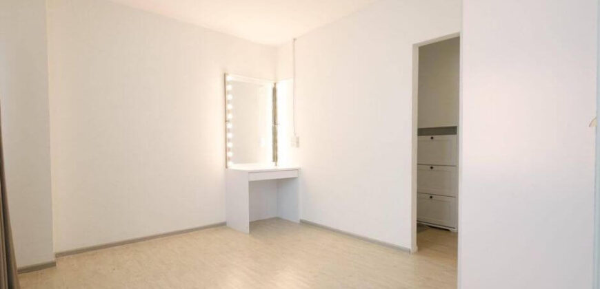 Condo for Sale 2 bedrooms 2 baths Sukhumvit 52 Bangkok