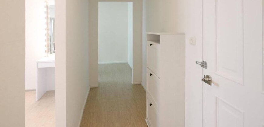 Condo for Sale 2 bedrooms 2 baths Sukhumvit 52 Bangkok