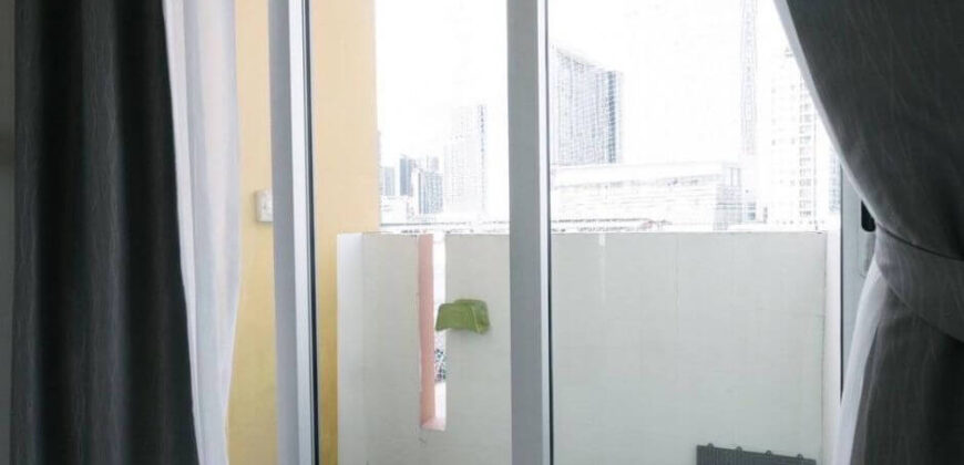 Condo for Sale 2 bedrooms 2 baths Sukhumvit 52 Bangkok