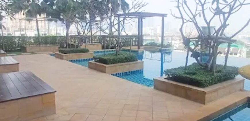 Luxury 2-Bedroom Condo for Rent at Le Luk Condo – BTS Phra Khanong Bangkok