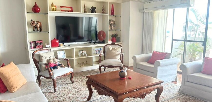 3 bedrooms Condo for Rent at Phrom Phong Sukhumvit Bangkok