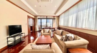 Family Condo at Sukhumvit 26 | 3 bedrooms | Huge space | Last Unit in the Building