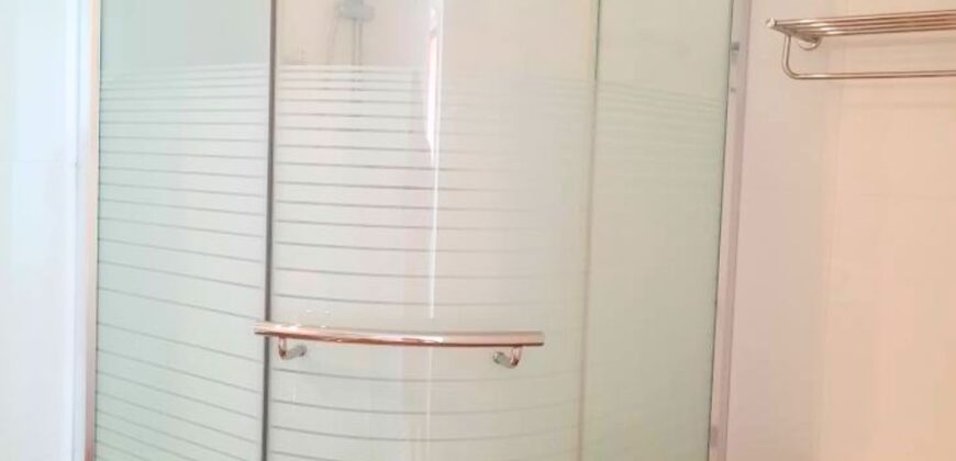 Condo for Rent Sukhumvit Near BTS Phrom Phong with Full Kitchen plus Oven