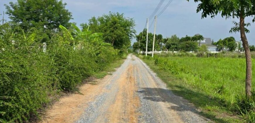 ขายด่วน ที่ดินเปล่าเขาใหญ่ 398.2 ตร.วา เกือบไร่ น้ำ ไฟพร้อม ราคาขายพิเศษ 3 ล้านเท่านั้น