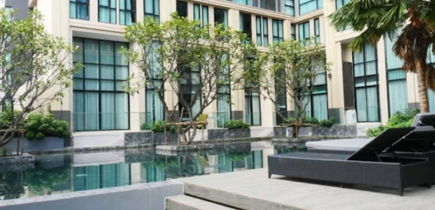 Low Rise Condo for rent 3 BED 3 BATH Sukhumvit 62 BTS Bang Chak Bangkok