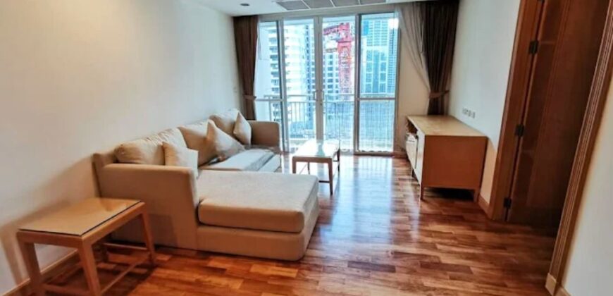 3 bedrooms Family Condo for Rent at Sukhumvit 22 Bangkok