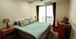 3 bedrooms Family Condo for Rent at Sukhumvit 22 Bangkok