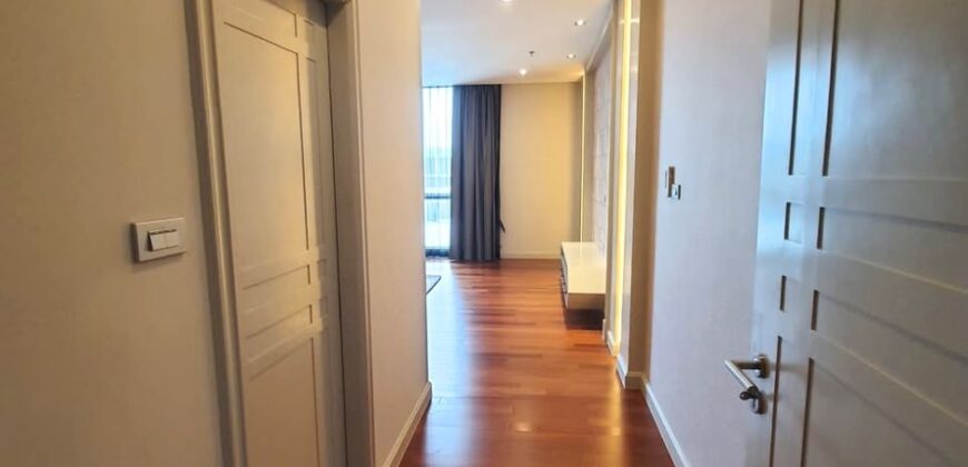 Luxury Condo for Rent 3 bedrooms Duplex 2 floors Srinakarin Bangkok