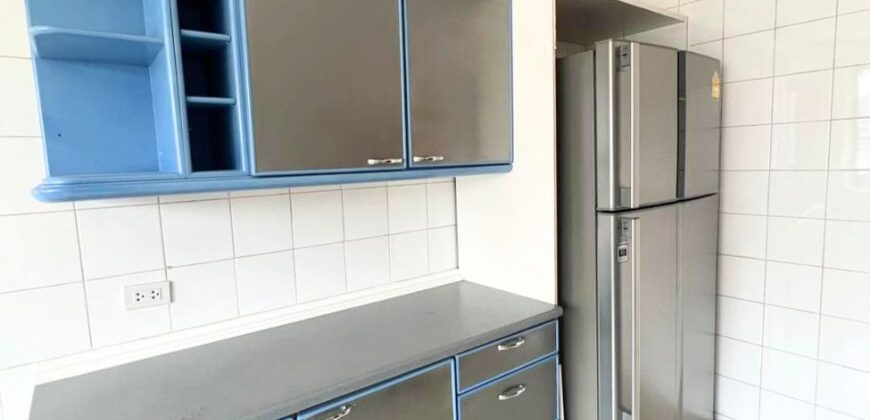 4-Bedroom Family Condo for Rent – Sukhumvit 39 Last Unit in this building!!!