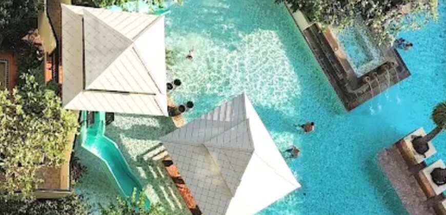 Luxury Condo for Rent 3 bedrooms Duplex 2 floors Srinakarin Bangkok