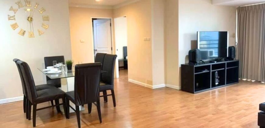 3 bedrooms Condo for Rent at BTS Phrom Phong | Free twice a week maid cleaning
