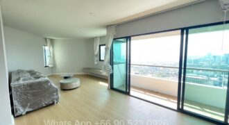 Condo for Rent 3 bedrooms with 1 maid room at 230 sq.m. Sathorm Area
