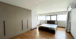 Condo for Rent 3 bedrooms with 1 maid room at 230 sq.m. Sathorm Area