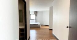 Condo for Rent 3 bedrooms with 1 maid room at 230 sq.m. Sathorm Area