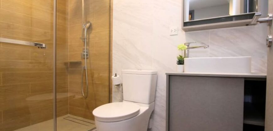 Condo for Rent at Ekkamai Soi 12 – Expat Dream Home Awaits! Bangkok
