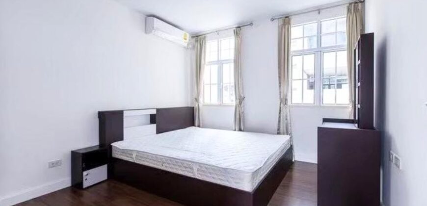 Townhome for Rent at Sukhumvit 77 Near Bangkok Prep Inter School