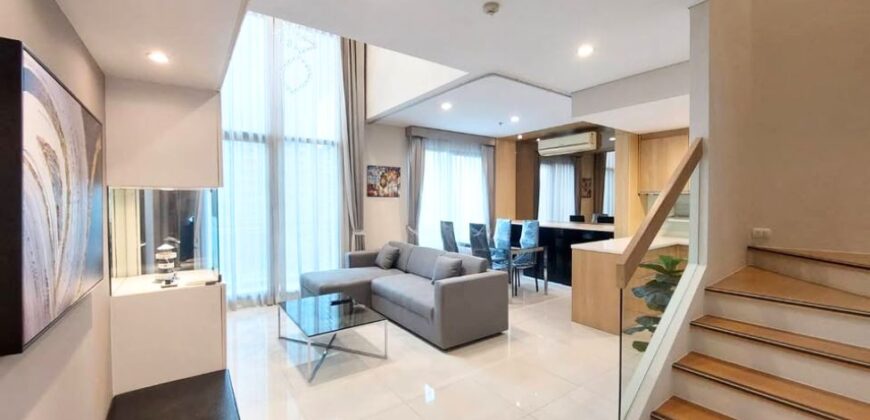 Duplex Condo for Rent at Asoke – Great Natural Light & Near MRT and ARL