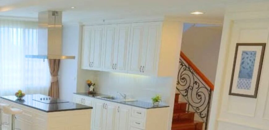 Pet Friendly Penthouse Duplex is Ideal for Long-Term Family Living:Sukhumvit 39