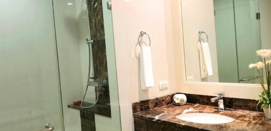 Pet Friendly Penthouse Duplex is Ideal for Long-Term Family Living:Sukhumvit 39