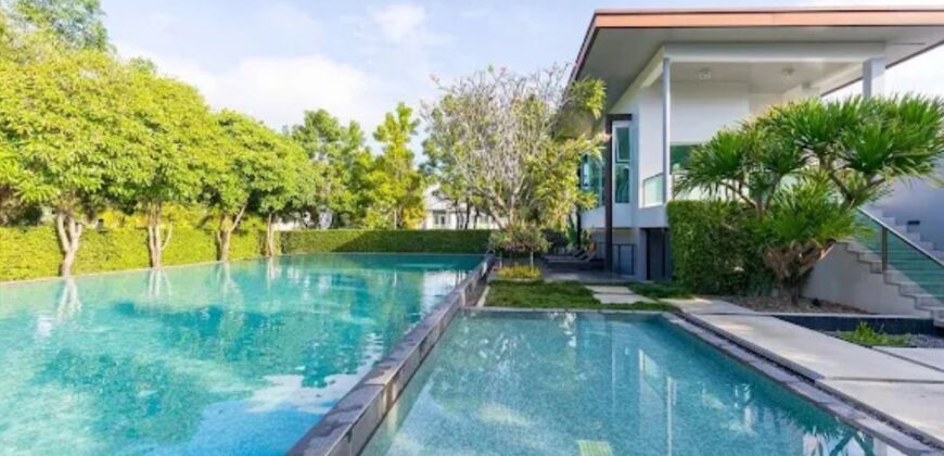 House for Rent Sankampaeng 3 bedroom near International school , Chiang Mai