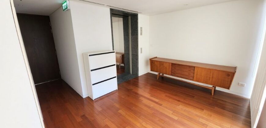 Condo 2 bedroom for Rent with oven & dishwasher Bangkok