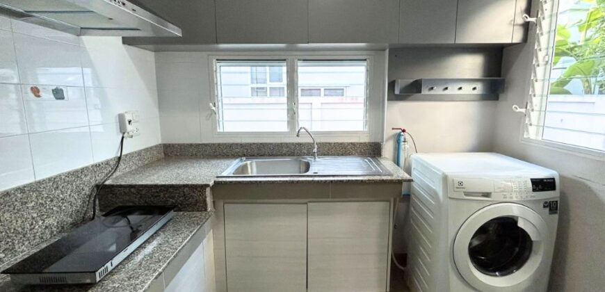 House for Rent Sankampaeng 3 bedroom near International school , Chiang Mai