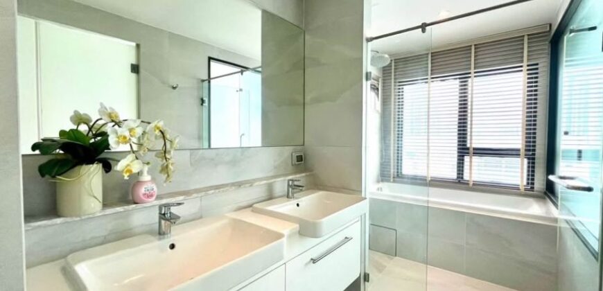 Brand-New Corner Unit for Rent 2 bedroom at Phra Khanong, Ekkamai Area