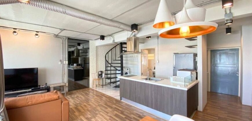 Modern Duplex Condo for Rent : 2 bedrooms, BTS Thonglor