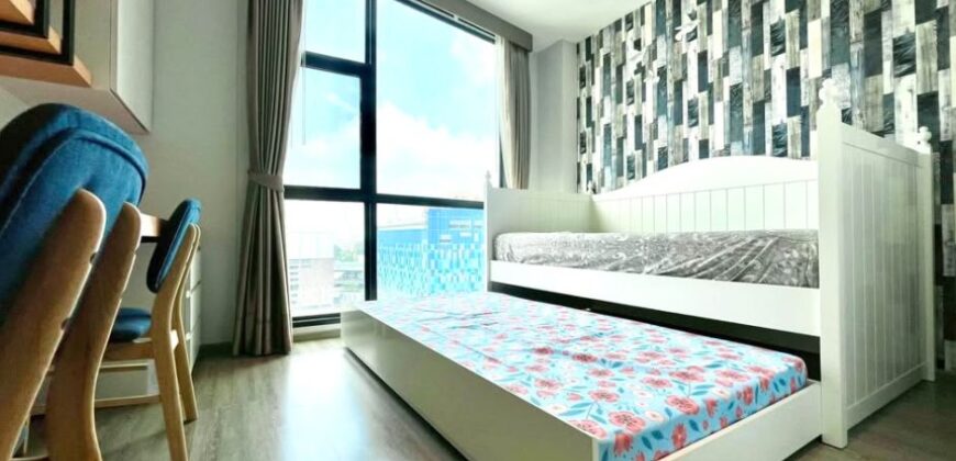 Brand-New Corner Unit for Rent 2 bedroom at Phra Khanong, Ekkamai Area