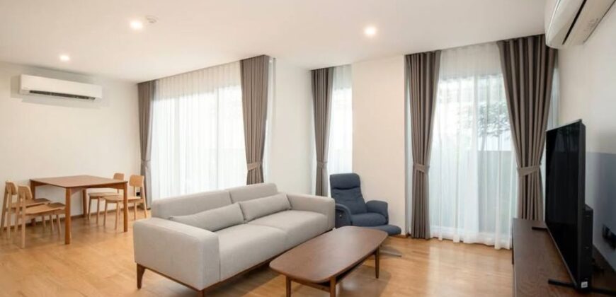 Low-Rise Duplex Condo for Rent – Sukhumvit 38 with brand new furniture