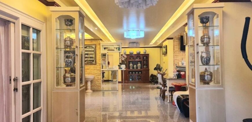 ขายด่วน! บ้านเดี่ยวหลังใหญ่ 2 ชั้น 109 ตร.ว 6 ห้องนอน ย่านมีนบุรี กรุงเทพ