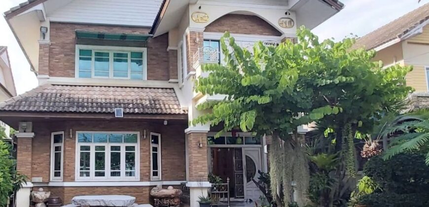 ขายด่วน! บ้านเดี่ยวหลังใหญ่ 2 ชั้น 109 ตร.ว 6 ห้องนอน ย่านมีนบุรี กรุงเทพ