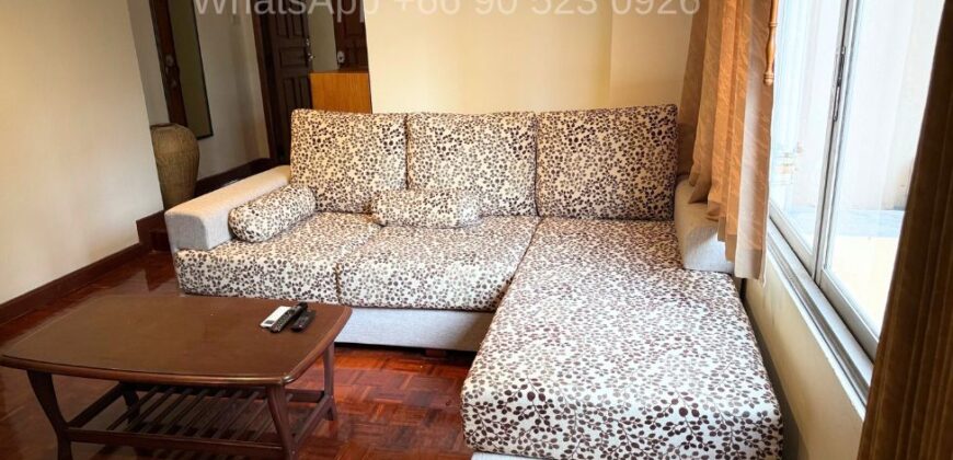 Low Rise Condo 2 bedroom for Rent at Sukhumvit 8 BTS Nana