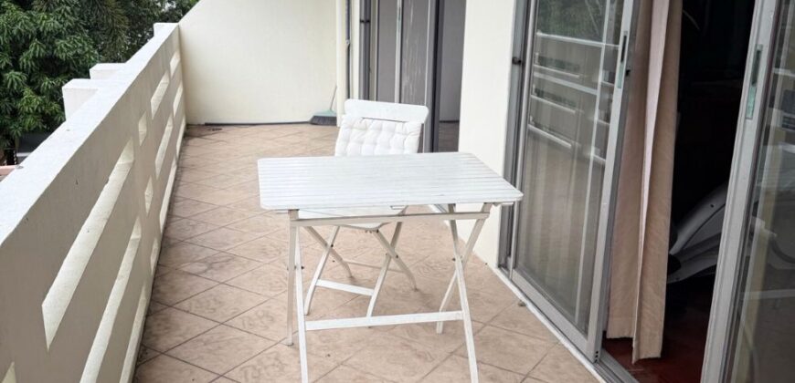 Low Rise Condo 2 bedroom for Rent at Sukhumvit 8 BTS Nana