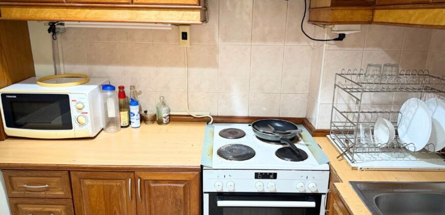 Low Rise Condo 2 bedroom for Rent at Sukhumvit 8 BTS Nana