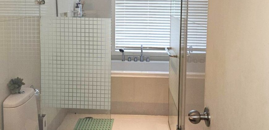 Condo for Rent – Corner Room 2 bedroom Ratchathewi, Bangkok