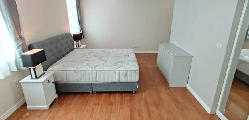 Pet-Friendly Low-Rise Condo for Rent | 3 Beds 3 Baths – 300 sq.m. ThongLor Bangkok