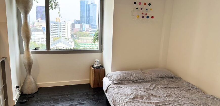 Condo for Rent – at Sukhumvit 38 (Duplex Corner Unit) near BTS Thonglor