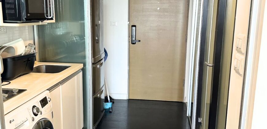 Condo for Rent – at Sukhumvit 38 (Duplex Corner Unit) near BTS Thonglor