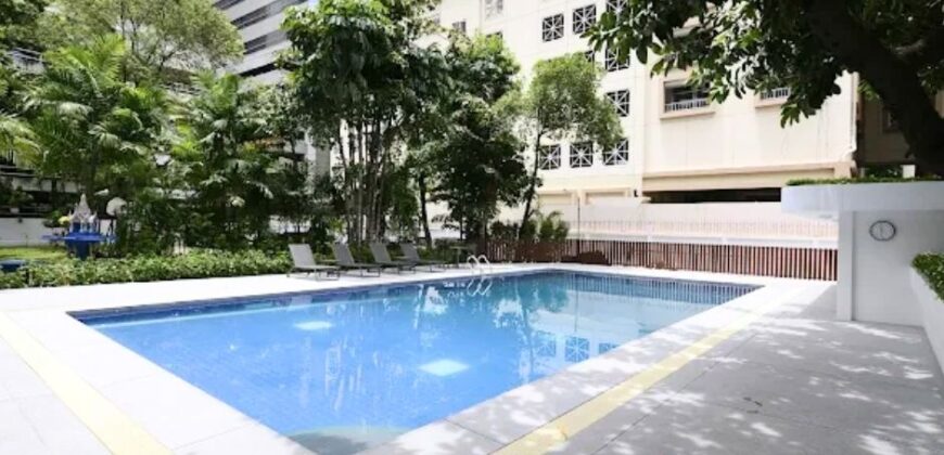 Pet-Friendly Condo for Rent 3-Bedroom in Asoke Area
