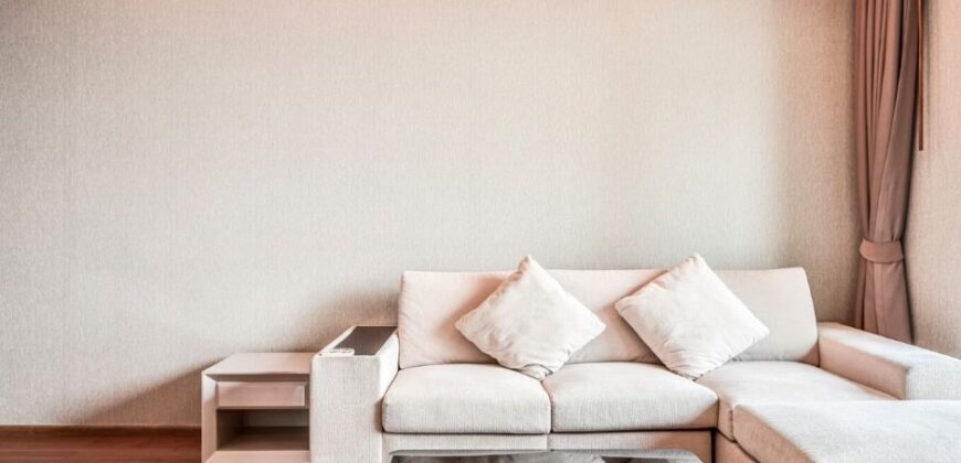 Modern 2-Bedroom Condo for Rent in Sathorn – Bright and Convenient Living in Bangkok