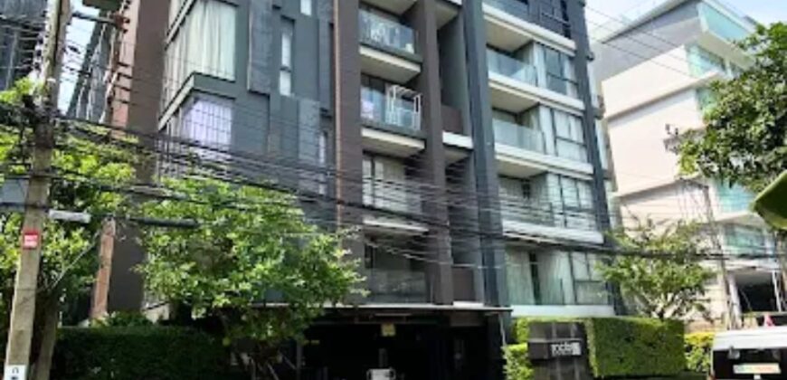Low Rise Condo for Rent on Sukhumvit 61 ThongLor 2 bedrooms Bangkok