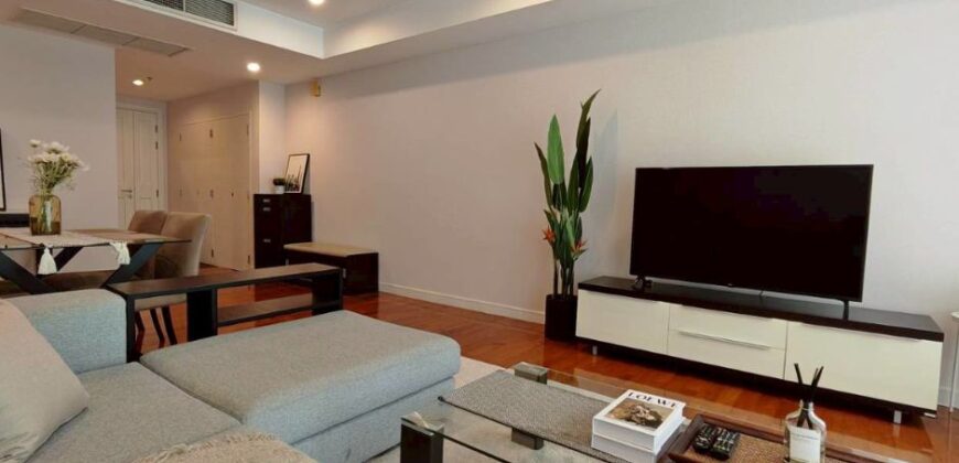2 Bedroom with Balcony Condo for Rent – BTS Phrom Phong