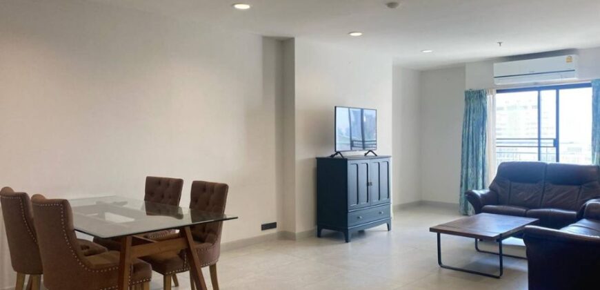 2-Bedroom Condo for Rent Sukhumvit 11 BTS Nana Bangkok