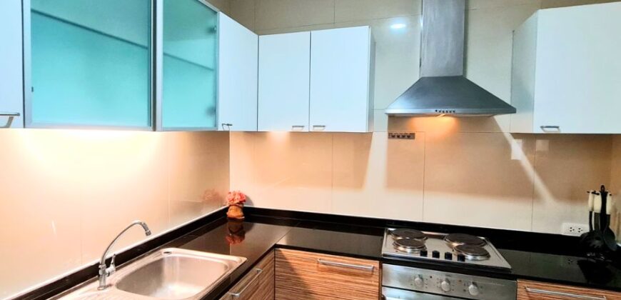 2-Bedroom Condo for Rent | Sukhumvit 39 with 160 sq.m. Bright and Comfort Living